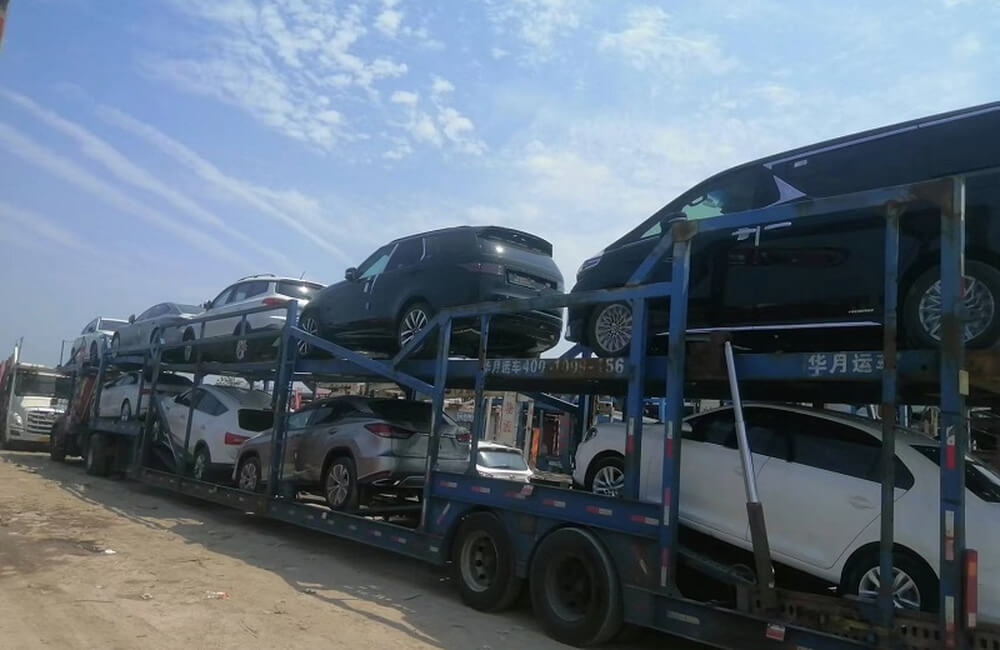 中山托运汽车到新疆多少钱